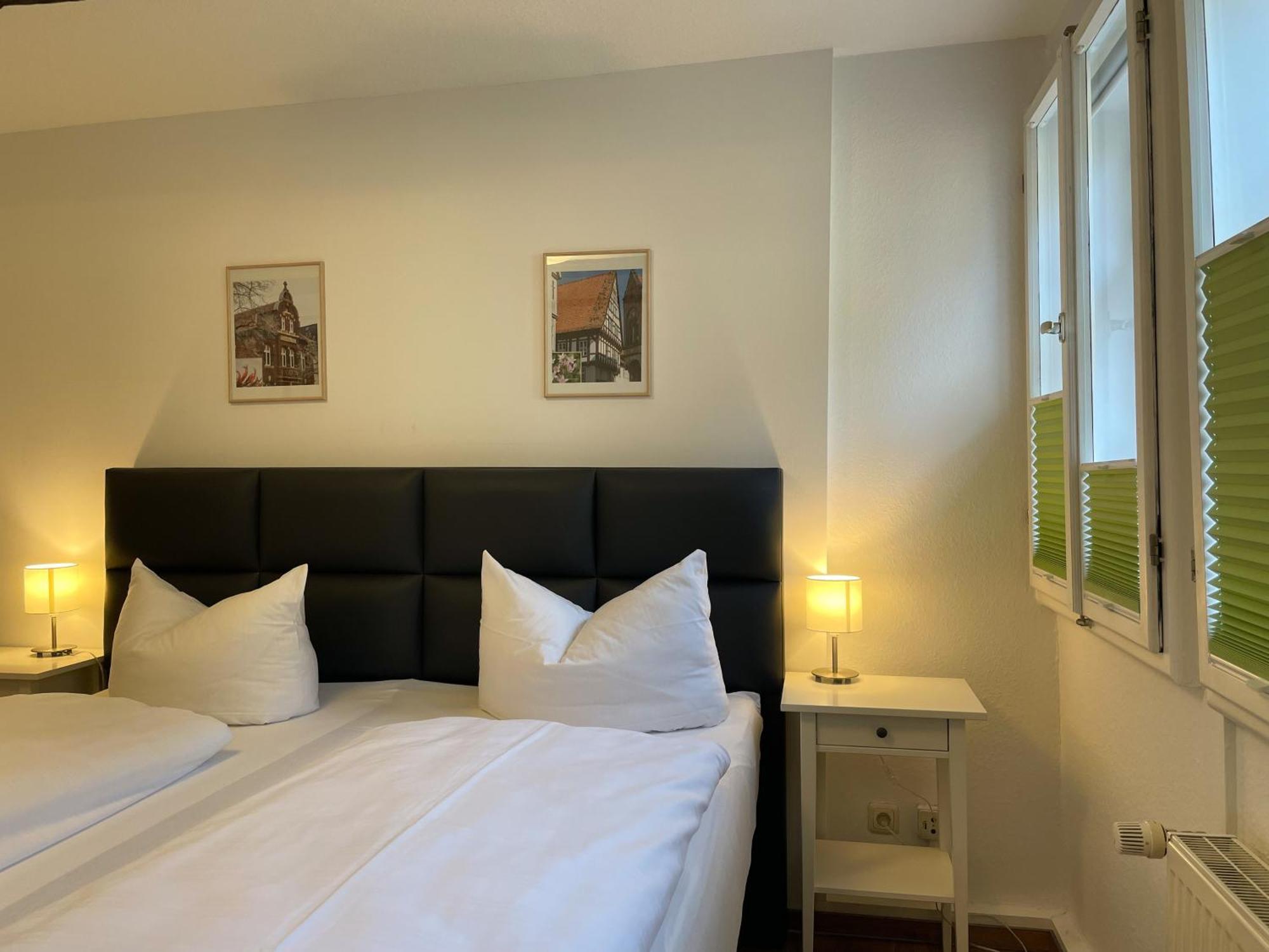Apartment No12 Mit Zwei Schlafzimmern Und Wohnkueche *