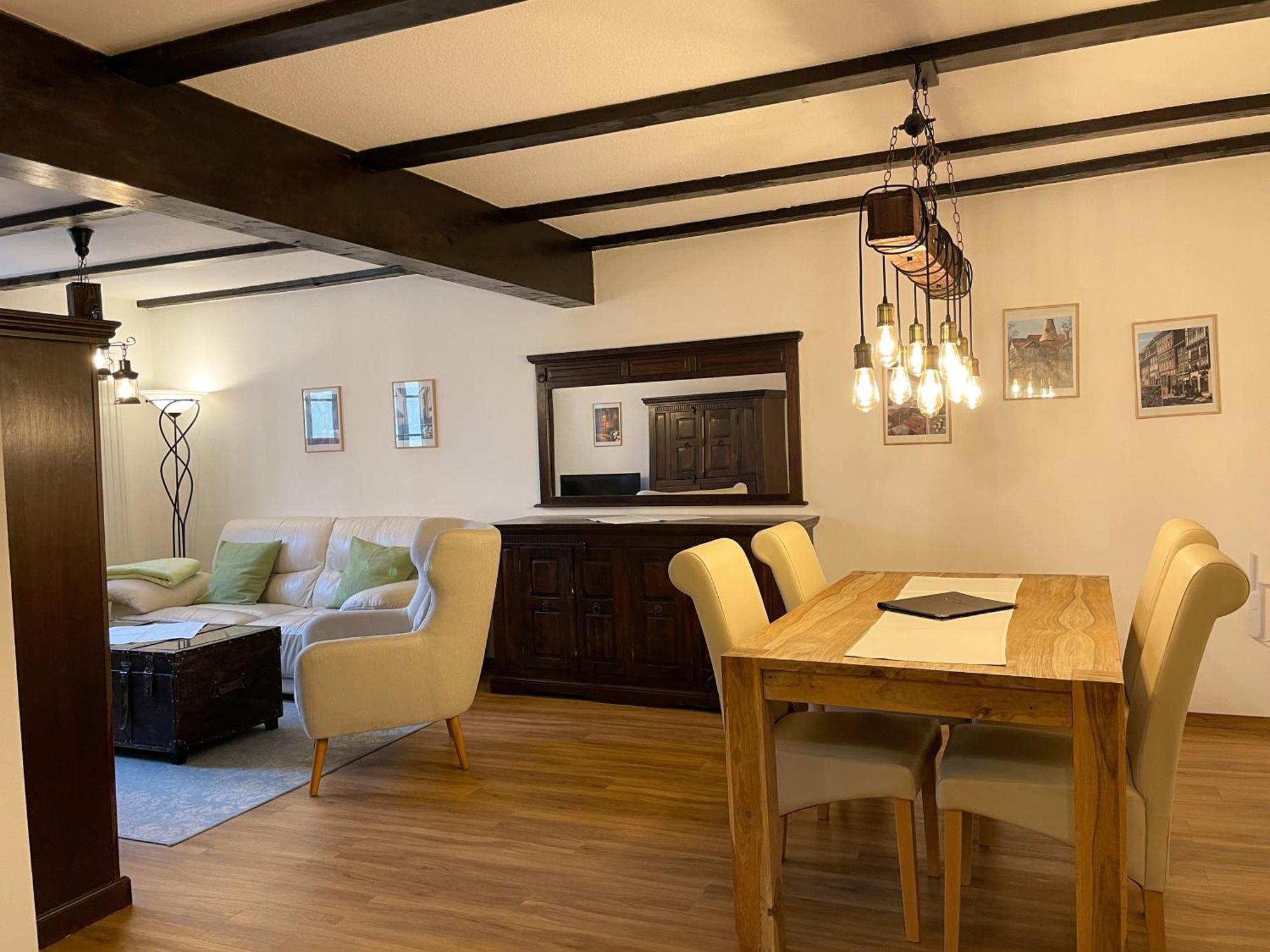 Apartment No12 Mit Zwei Schlafzimmern Und Wohnkueche